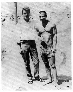 Francis Bacon con Ahmed Yacoubi, en Tánger, 1956
